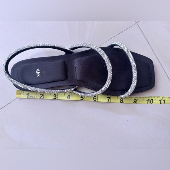Zara Women's Sandals in Black Silver Accents Zara RHINESTONE FLAT SANDALS 39 - Picture 6 of 10